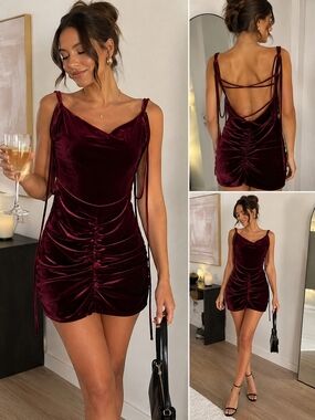 Waltz Burgundy Velvet Ruched Mini Dress‎ Open Back Size 12 Party Formal